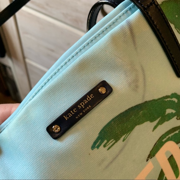 Kate spade I need a vacation purse tote - Picture 8 of 10